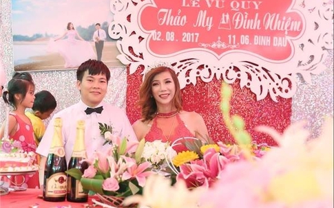 Cô dâu chuyển giới và đám cưới gây náo loạn đường phố Thanh Hóa