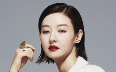 Chồng bị giết chưa đầy 10 ngày, mỹ nữ màn ảnh Hàn đã tiếp tục đóng phim