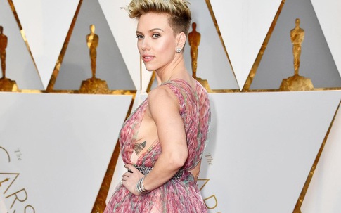 Mỹ nhân lộng lẫy váy áo trên thảm đỏ Oscar