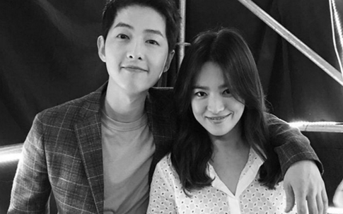 Song Hye Kyo đẹp sang chảnh trước khung hình của ông xã Song Joong Ki