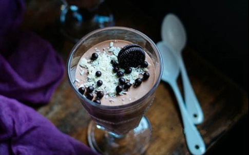 Mùa hè làm mousse chocolate thơm mát là chuẩn