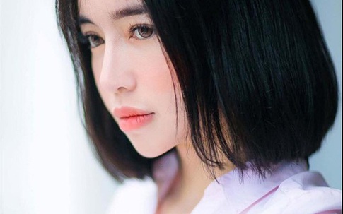 Bất ngờ trước hình ảnh bà mẹ 2 con Elly Trần tóc ngắn trẻ trung như gái 18