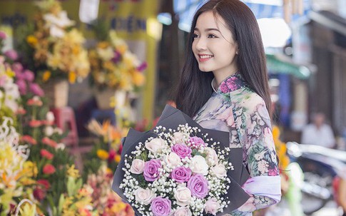 Cựu Á khôi ĐH Công nghiệp TP.HCM đẹp dịu dàng với áo dài