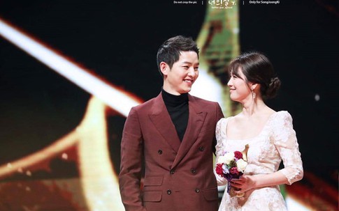 Song Joong Ki bị chỉ trích dùng chuyện kết hôn quảng bá phim mới