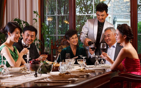 Bị bố mẹ người yêu phản đối chỉ vì một câu nói trong ngày ra mắt