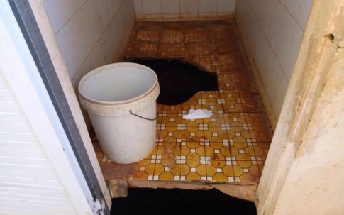Vụ sụp bồn cầu làm bé trai nứt sọ: “Không có việc giáo viên thờ ơ trong việc cứu bé”