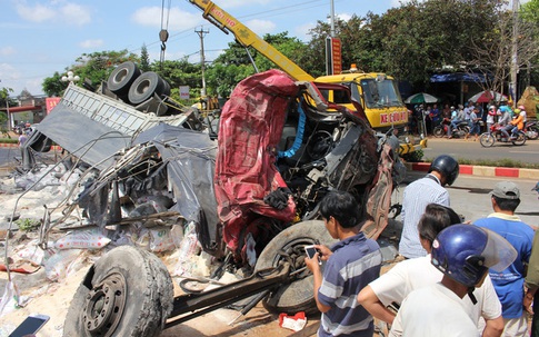 Vụ tai nạn thảm khốc khiến 13 người chết ở Gia Lai: Lời kể kinh hoàng của nhân chứng