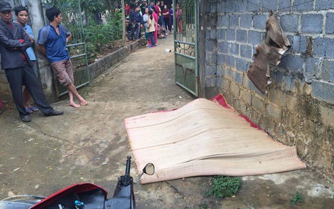 Thái Nguyên: Một phụ nữ tạt axit hàng xóm và châm lửa đốt nhà tự tử