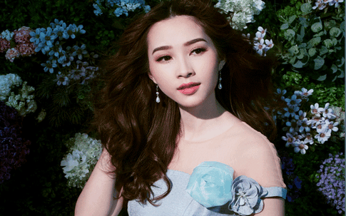 Hoa hậu Đặng Thu Thảo trải lòng về tương lai sau chuyến du lịch cùng con trai bầu Hiển