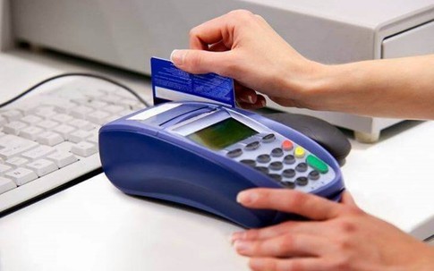 Những điều phải biết khi giao dịch bằng thẻ tín dụng