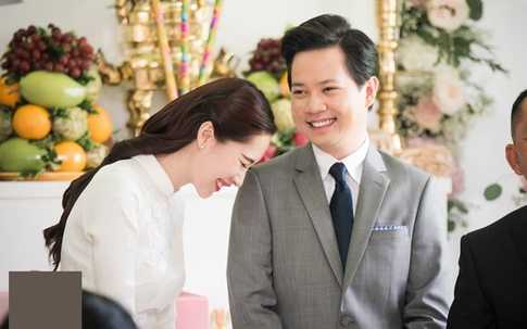 Hình ảnh Hoa hậu Thu Thảo cực xinh đẹp bên chồng đại gia trong lễ ăn hỏi