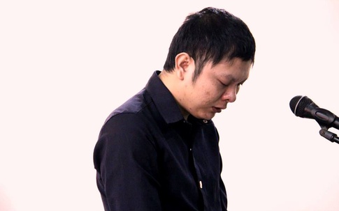 Vụ tài xế taxi Mai Linh sát hại nữ giám thị trẻ: Bị cáo bật khóc, xin được sống