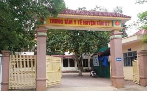 Tri mụn ở hàm, một phụ nữ tử vong