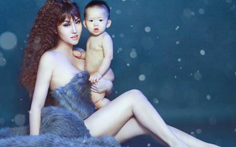 Đổ vỡ hôn nhân giúp Phi Thanh Vân lấy lại vóc dáng sexy, gợi cảm
