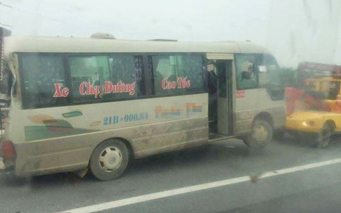 Tai nạn nghiêm trọng trên cao tốc Nội Bài – Lào Cai, nhiều người bị thương