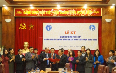 Tổng cục DS-KHHGĐ phối hợp tuyên truyền với Bảo hiểm xã hội Việt Nam