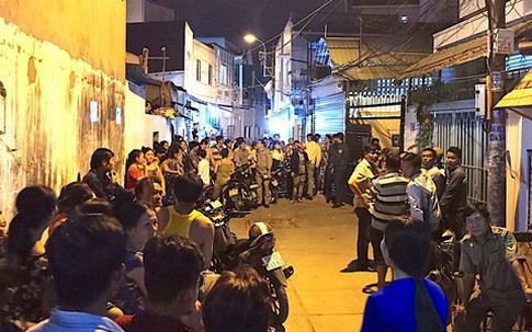 TP HCM: Chồng hoảng loạn phát hiện vợ bị sát hại, đồ đạc trong phòng bị lục tung