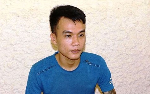 Ẩu đả, rút súng AK bắn 'thị uy'