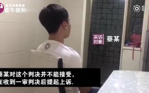 Ly dị 16 năm không liên lạc, người vợ đến đám tang chồng cũ đòi chia tài sản rồi nhận về cái kết cay đắng