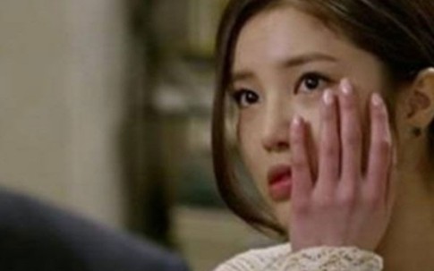 Tôi bị chồng đánh bầm dập vì con càng lớn càng giống chồng cũ và sự thật đằng sau