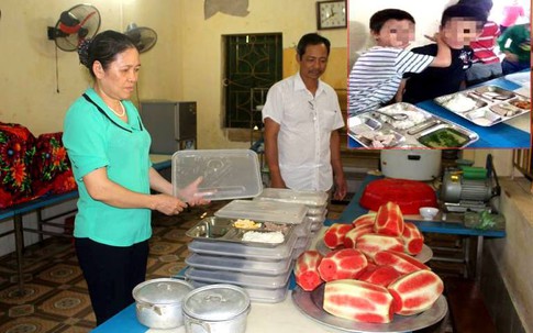 Hải Dương: Ban giám hiệu trường tiểu học Tứ Cường nói gì khi phụ huynh tố bữa ăn bán trú “bèo bọt”?
