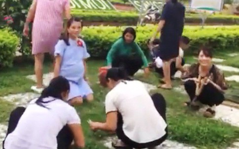 Tạm đình chỉ công tác thầy giáo mang dao vào trường đánh 2 nữ đồng nghiệp
