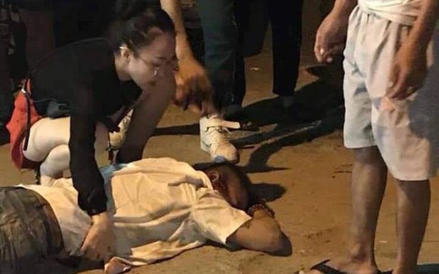 Hà Nội: Danh tính tài xế taxi bị bắn rồi cán qua người sau va chạm giao thông