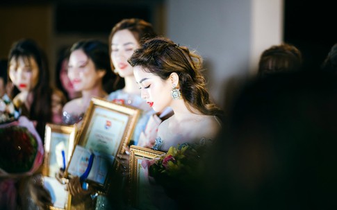 Nhan sắc hoa khôi ĐH Y dược Thái Nguyên 2018 thường bị nhầm là gái Tây