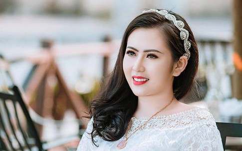 Thương nhau lúc tay trắng nay đã đủ nhà lầu xe hơi, thế mà tình yêu không một giờ thay đổi