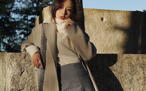 4 công thức mix&match với chân váy đẹp xinh bất chấp mùa lạnh