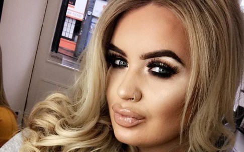 Nữ triệu phú trẻ treo thưởng tiền tỷ để tìm bạn trai chung thủy