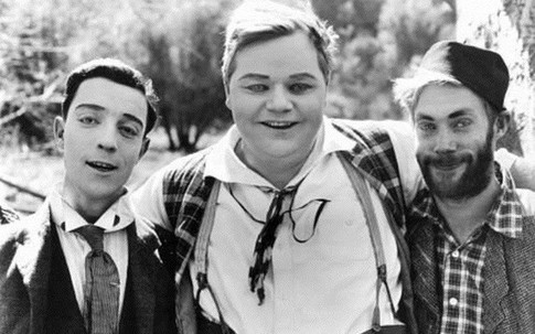 Cái chết bí ẩn của nữ diễn viên xinh đẹp khiến danh hài nổi tiếng điêu đứng, hé lộ bí mật đen tối ở Hollywood