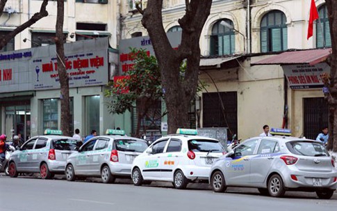 Hà Nội đề xuất thống nhất 3 màu sơn taxi: Liệu có phân biệt đối xử với xe ngoại tỉnh?