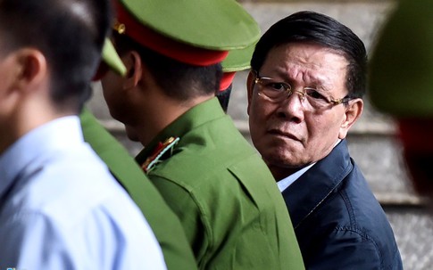 Cựu tướng Phan Văn Vĩnh lĩnh án nặng hơn mức đề nghị