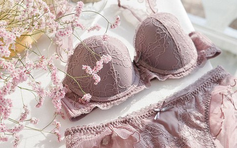 Để mặc chiếc áo ngực của mình thật lâu bền, cần tránh 4 sai lầm sau khi giặt giũ và bảo quản