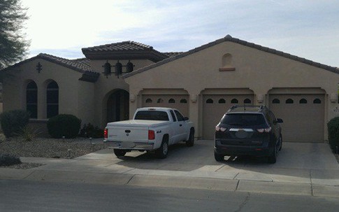 Cậu bé 11 tuổi bắn chết bà rồi tự tử vì bị bắt dọn phòng