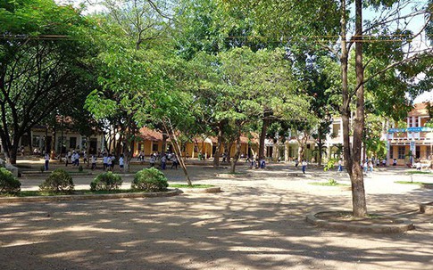 Tổn thất từ môi trường sư phạm có tì vết
