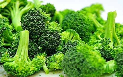 Người cao tuổi mắc ung thư nên ăn và kiêng ăn gì?