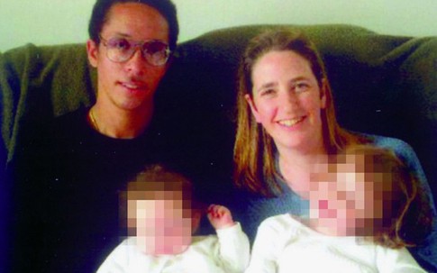 Vợ phát hiện chồng giả danh CIA để lén lút với ba người khác