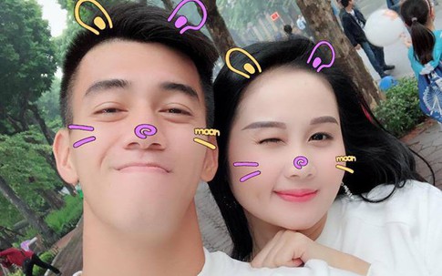 Nhan sắc nóng bỏng, xinh đẹp của của bạn gái cầu thủ được coi là "cơn gió lạ" của tuyển Việt Nam