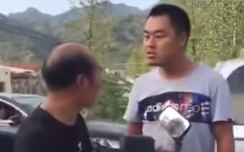 Người đàn ông Trung Quốc trả thù giáo viên đánh mình 20 năm trước