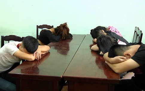 18 thiếu nữ ở Đồng Nai thuê nhà riêng để chơi ma túy