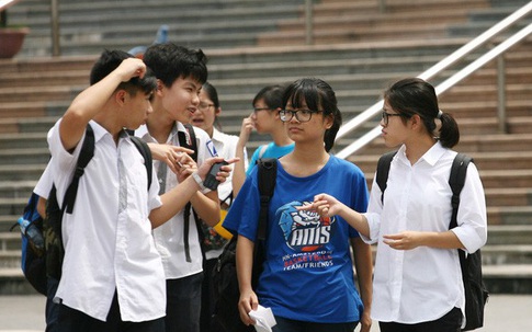Gần 9 vạn học sinh Hà Nội chính thức bước vào kỳ thi tuyển sinh lớp 10 THPT