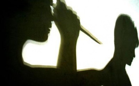 Chặn bắt kẻ đâm chết người rồi bỏ trốn cùng bạn gái