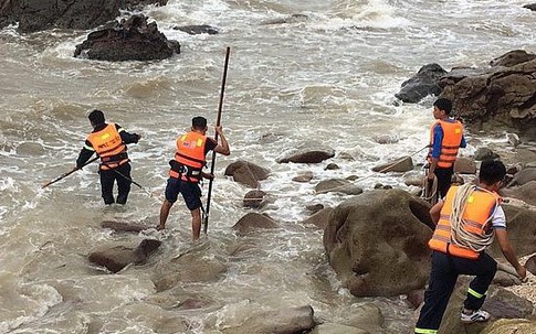 Tìm thấy thi thể nữ sinh bị nước cuốn trôi khi tắm sông Mã