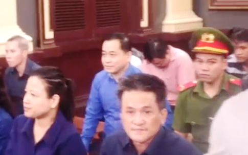 Thiệt hại nghiêm trọng tại Ngân hàng Đông Á vì “tay hòm chìa khóa” giao cho người từng là... bảo vệ?