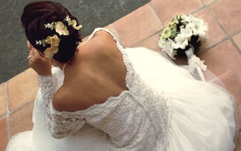 Chú rể huỷ hôn phút cuối vì nhận ra trái tim vô cảm của cô dâu