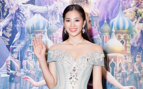 Chưa bao giờ Hoa hậu Trần Tiểu Vy lộng lẫy thế này