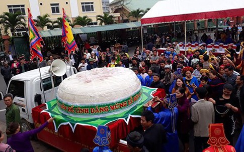 Thành phố Sầm Sơn đề nghị làm bánh dày 3 tấn dâng lễ hội đền Hùng