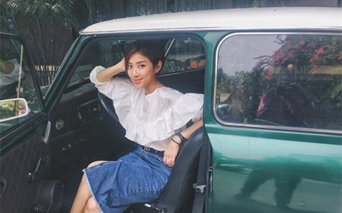 Sơ mi bèo nhún, tay bồng tưởng ‘tuyệt chủng’ lại được các sao đình đám lăng xê trở lại